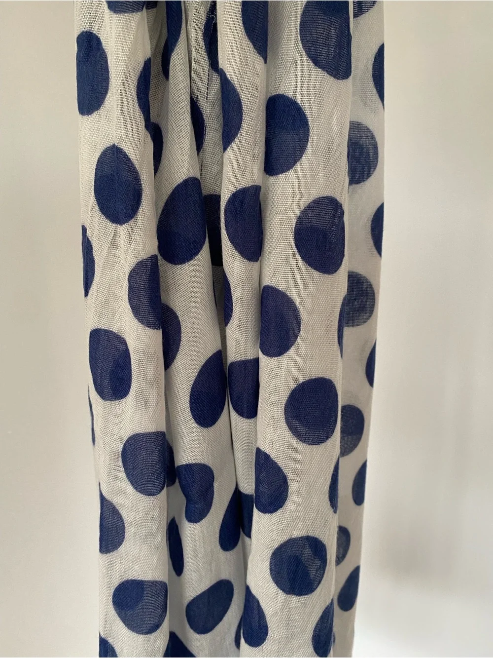 Massimo Dutti lightweight scarf